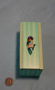 Parrot (closed)